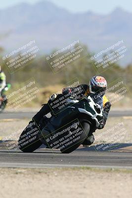 media/Oct-25-2025-Race Pace (Sat) [[47cce5476f]]/Non Verified (1st 20 Minutes of Every Hour)/4-Turn 2 (1112am)/